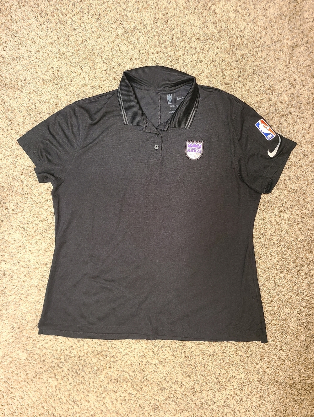 Nike Black Sacramento Kings Polo NBA Patch XL women Dri Fit Athleisure Fandom